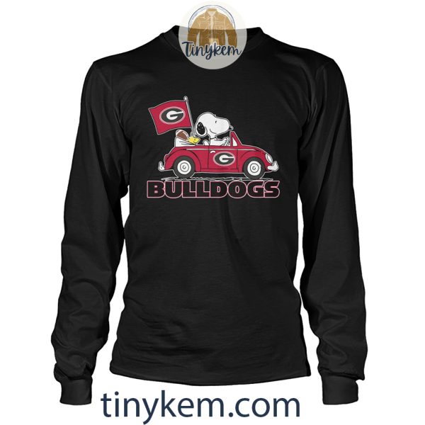 Georgia Bulldogs Football And Snoopy Driving Car Tshirt