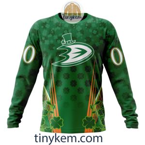 Anaheim Ducks Shamrocks Customized Hoodie Tshirt Gift for St Patricks Day2B4 xjknv