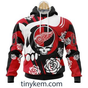 Detroit Red Wings Shamrocks Customized Hoodie, Tshirt: Gift for St Patrick’s Day