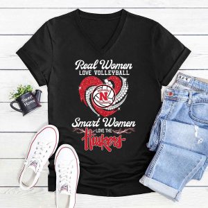 Real Women Love Volleyball Smark Women Love The Huskers Shirt2B7 X5l6n