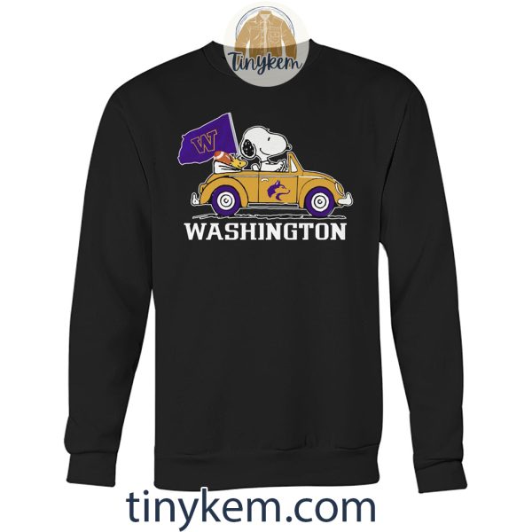 Washington Huskies With Snoopy Driving Car Tshirt