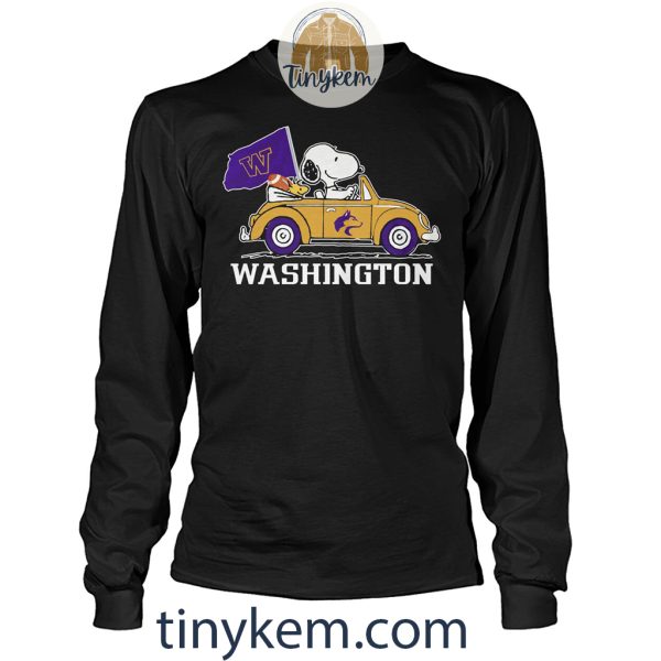 Washington Huskies With Snoopy Driving Car Tshirt
