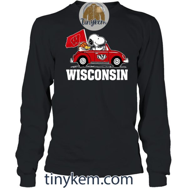 Wisconsin Basketball With Snoopy Driving Car Tshirt