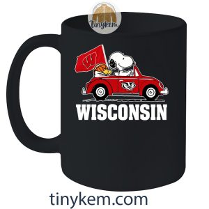 Wisconsin Basketball With Snoopy Driving Car Tshirt2B5 2LcII