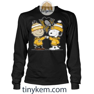 Charlie and Snoopy In Pittsburgh Penguins Jersey Shirt2B4 AqfOs