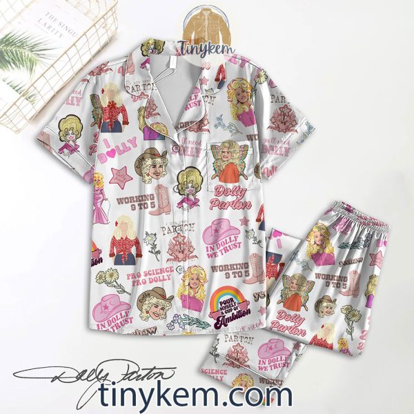 Dolly Parton Cowgirl Pajamas Set