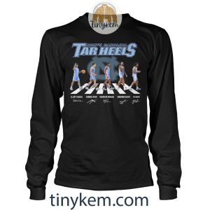 Tar Heels Cadeau Ryan Ingram Bacot and RJ Davis Walking On Abbey Road Shirt2B4 2DjjH