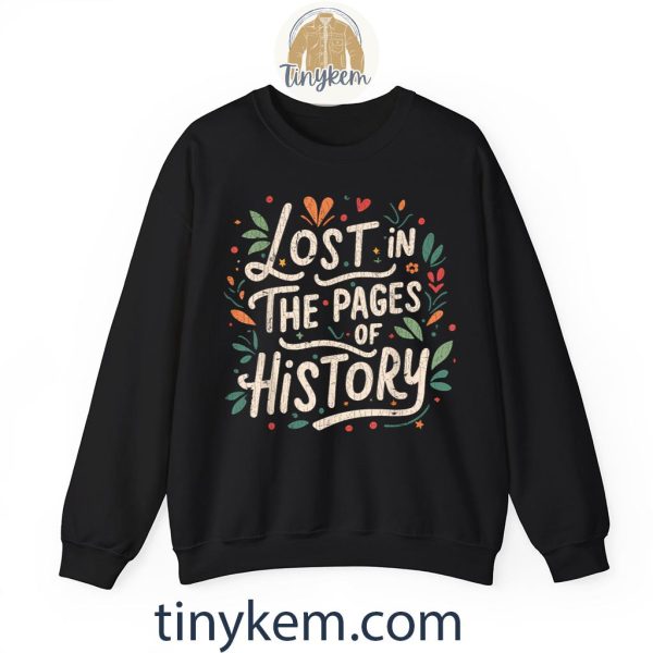 Funny History Book Readers – Lost In The Pages Of History Shirt