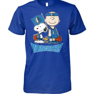 Snoopy and Charlie In Dallas Mavericks Jersey Tshirt