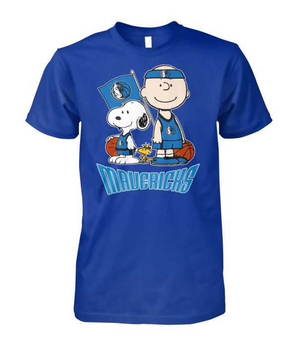 Snoopy and Charlie In Dallas Mavericks Jersey Tshirt