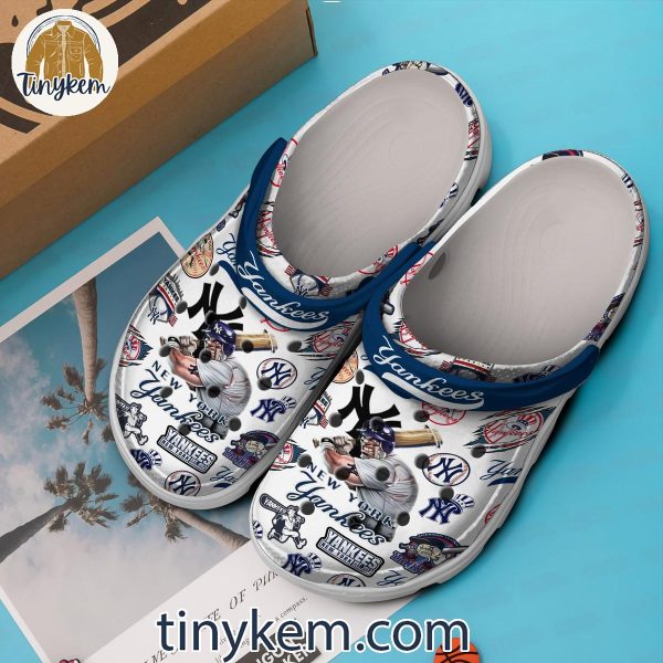 New York Yankees Unisex Crocs Clogs