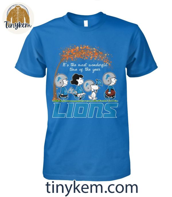 Detroit Lions Peanuts Charlie Browns And Snoopy In Fall T-Shirt