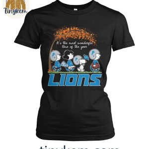 Detroit Lions Peanuts Charlie Browns And Snoopy In Fall T Shirt 4 bwWMU