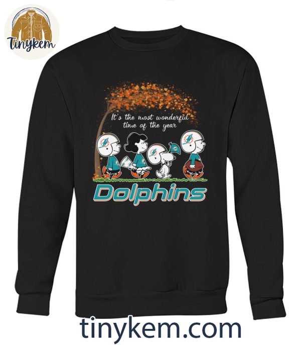 Miami Dolphins Peanuts Charlie Browns And Snoopy In Fall T-Shirt