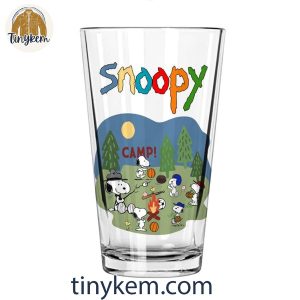 Snoopy Camping In The Night Of Full Moon Beer 16oz Glass Cups 2 cXFAM